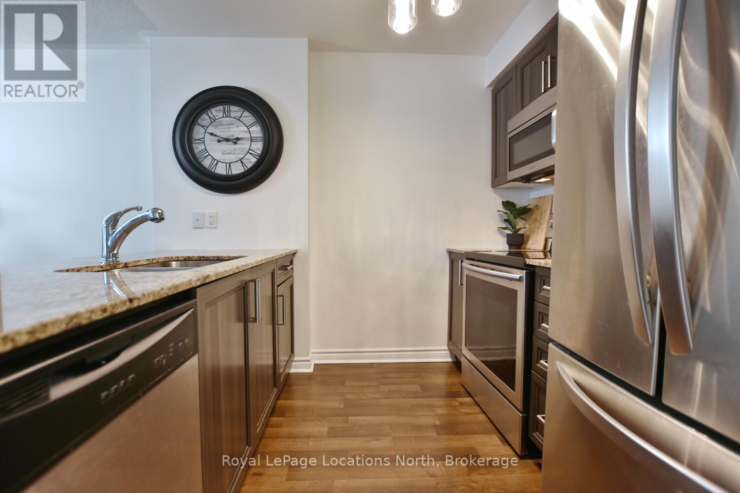 102 - 1 Brandy Lane Drive, Collingwood, Ontario  L9Y 0X4 - Photo 15 - S12752530