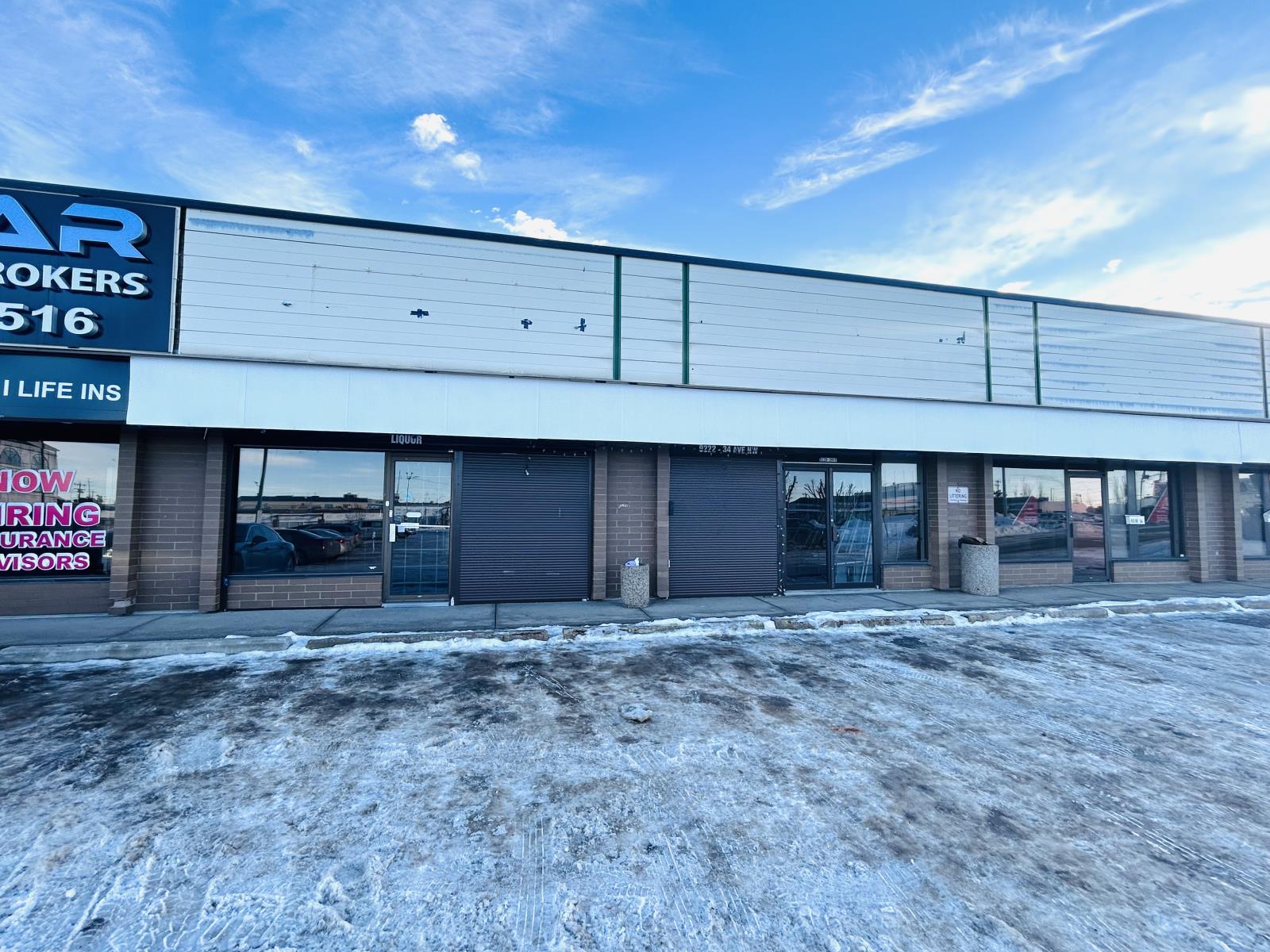 9218  34 Avenue, Edmonton, Alberta  T6E 5P2 - Photo 5 - 44060355