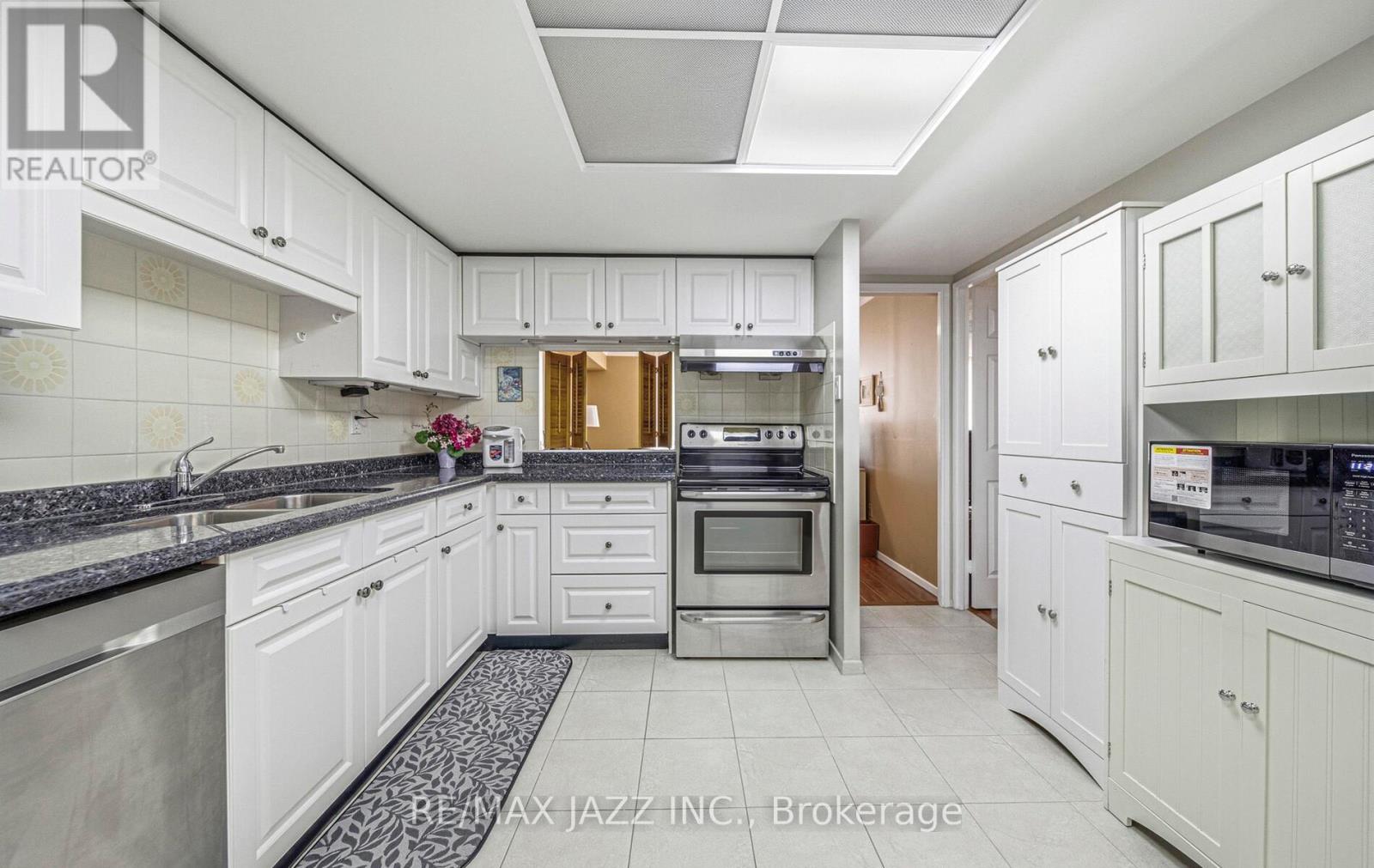 801 - 2330 Bridletowne Circle, Toronto, Ontario  M1W 3P6 - Photo 9 - E12752676