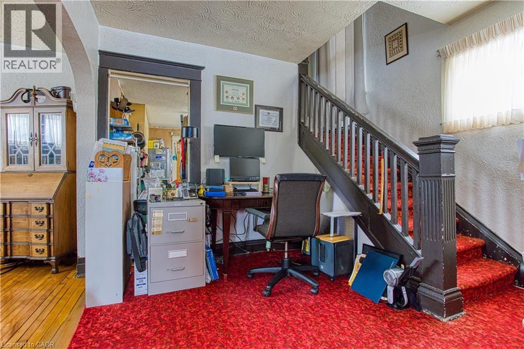 100 Ross Street, Welland, Ontario  L3B 2M6 - Photo 5 - 40801979