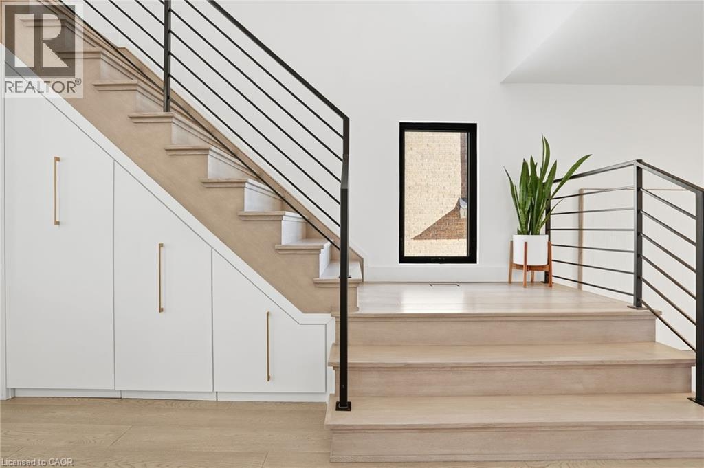 1311 Treeland Street, Burlington, Ontario  L7R 3T5 - Photo 5 - 40801843