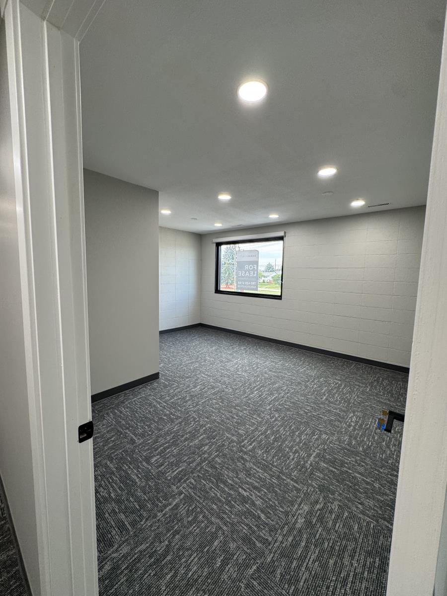 7823  127 Avenue, Edmonton, Alberta  T5C 1R9 - Photo 7 - 44150146