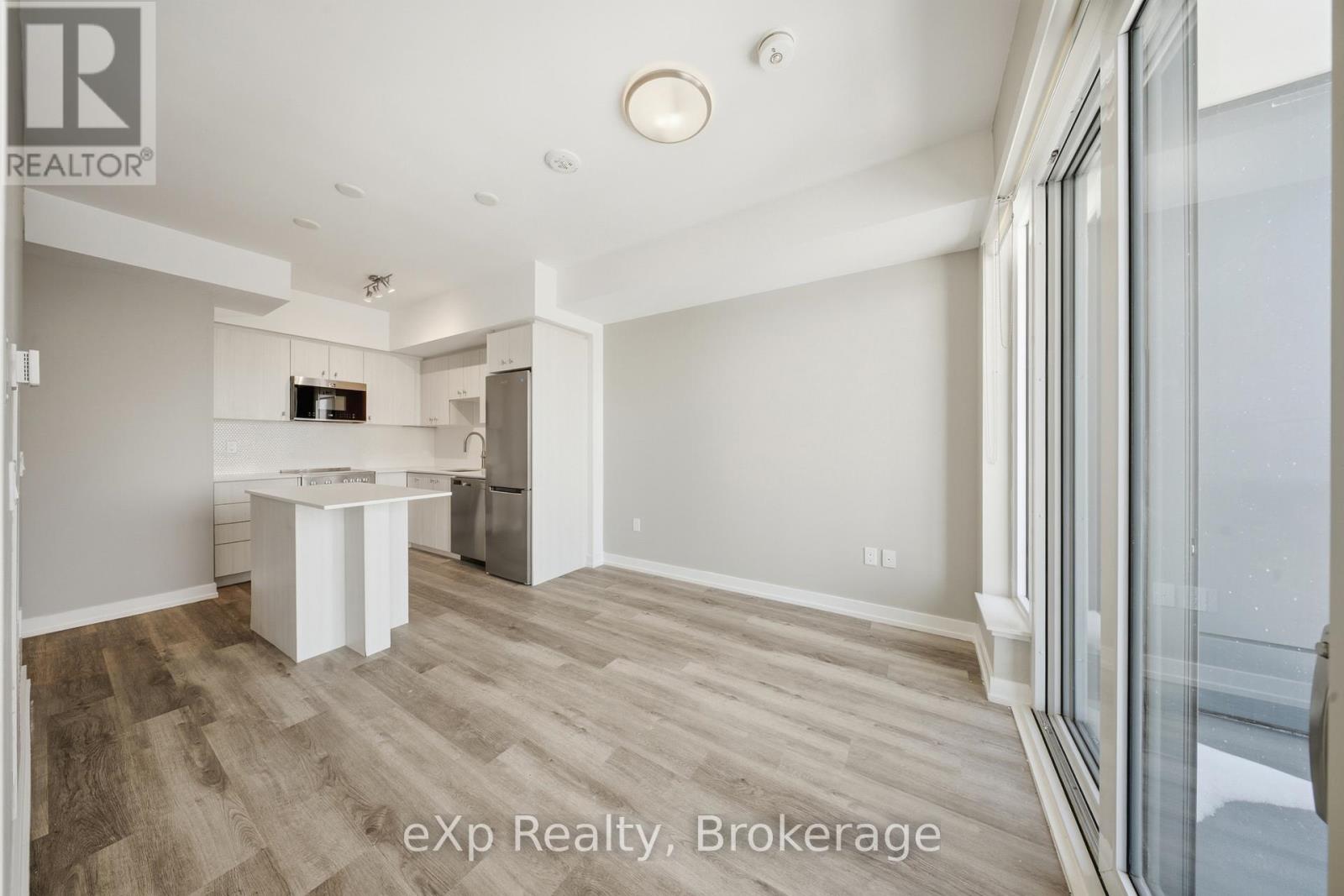 1810 - 15 Wellington Street S, Kitchener, Ontario  N2G 0E4 - Photo 18 - X12752486