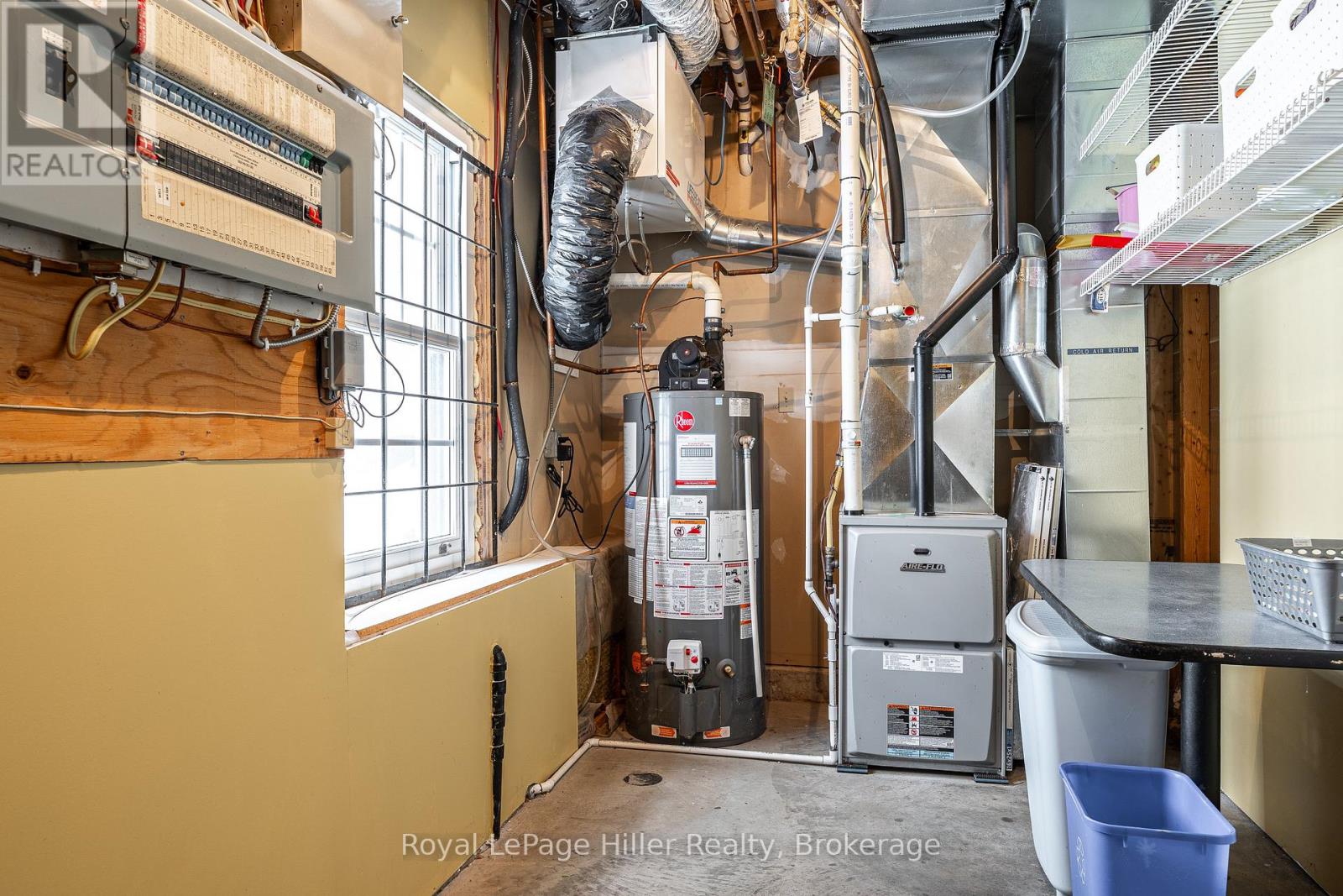 530 Holmes Street, Central Huron, Ontario  N0M 1L0 - Photo 45 - X12752508