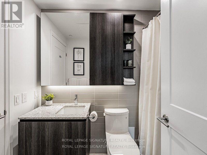 102 - 21 Park Street E, Mississauga, Ontario  L5G 0C2 - Photo 10 - W12752260