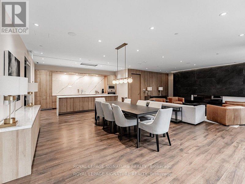 102 - 21 Park Street E, Mississauga, Ontario  L5G 0C2 - Photo 17 - W12752260