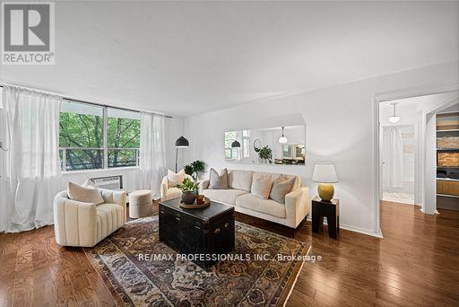 216 - 100 Coe Hill Drive, Toronto, Ontario  M6S 3E1 - Photo 10 - W12752266