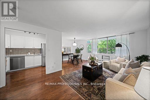 216 - 100 Coe Hill Drive, Toronto, Ontario  M6S 3E1 - Photo 8 - W12752266