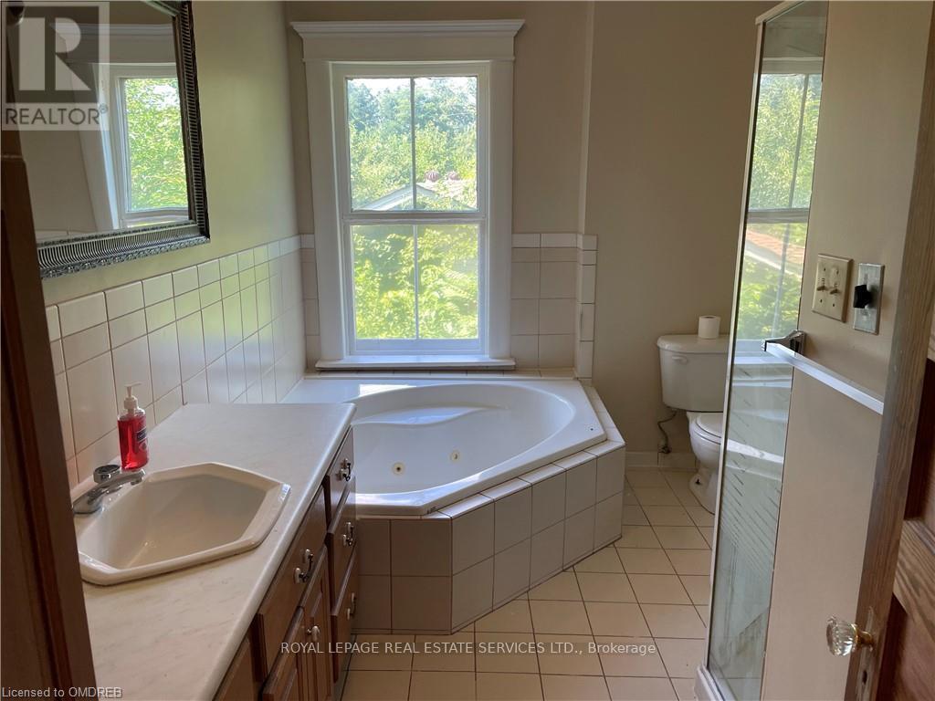 496 Walker's Line, Burlington, Ontario  L7N 2E2 - Photo 20 - W12752282