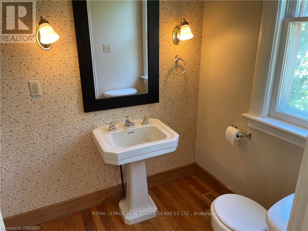 496 Walker's Line, Burlington, Ontario  L7N 2E2 - Photo 8 - W12752282