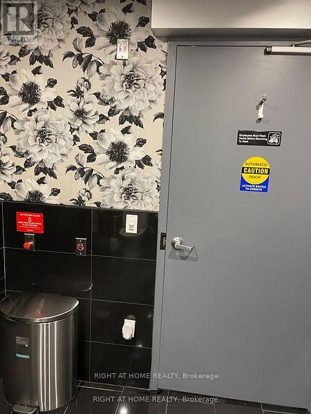 106 - 38 Via Bagnato, Toronto, Ontario  M6A 0B1 - Photo 11 - W12752302