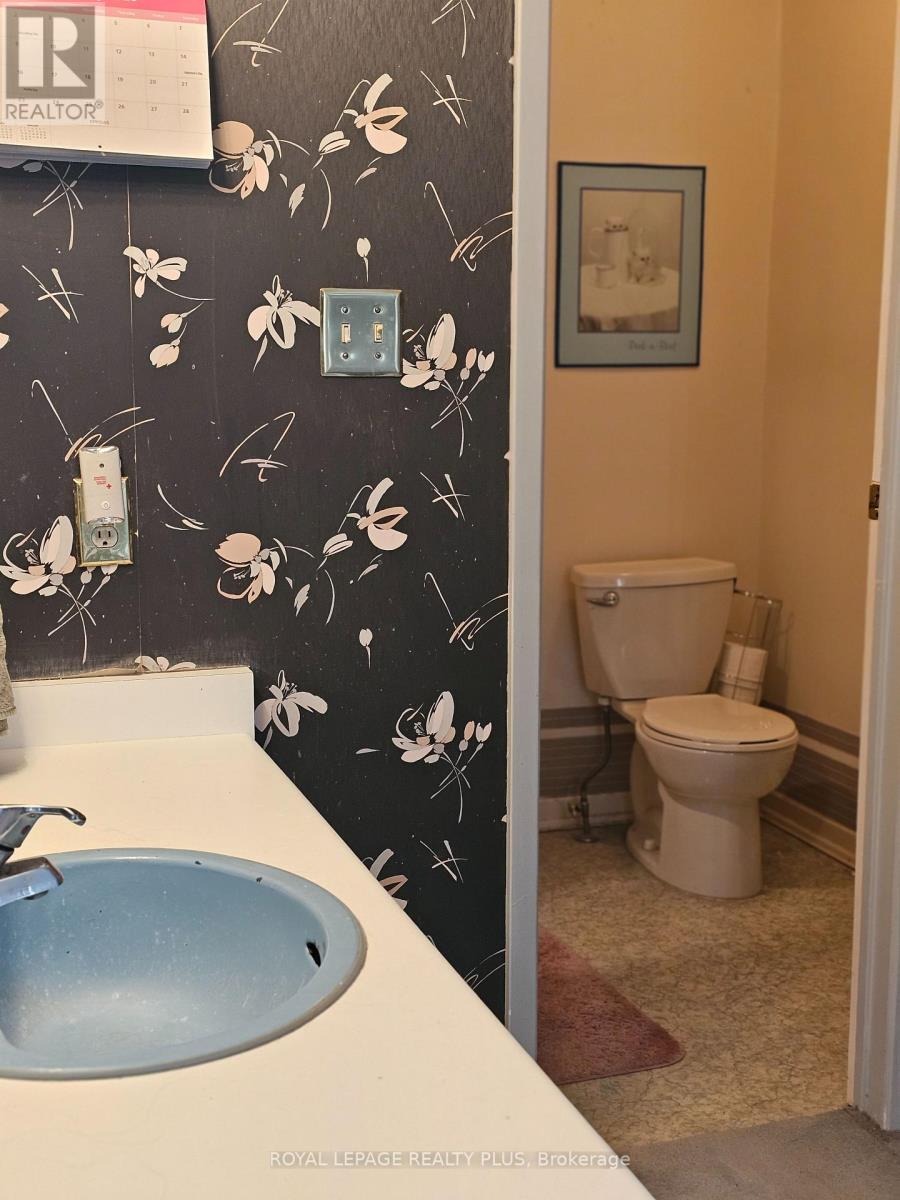 4170 Treetop Crescent, Mississauga, Ontario  L5L 2L9 - Photo 22 - W12752316