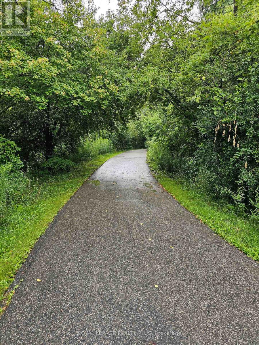 4170 Treetop Crescent, Mississauga, Ontario  L5L 2L9 - Photo 40 - W12752316