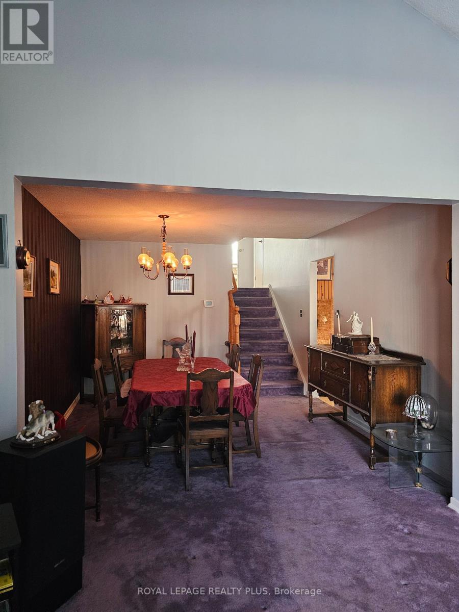 4170 Treetop Crescent, Mississauga, Ontario  L5L 2L9 - Photo 9 - W12752316