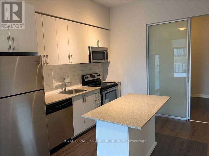 102 - 2550 Eglinton Avenue W, Mississauga, Ontario  L5M 0Y2 - Photo 3 - W12752324