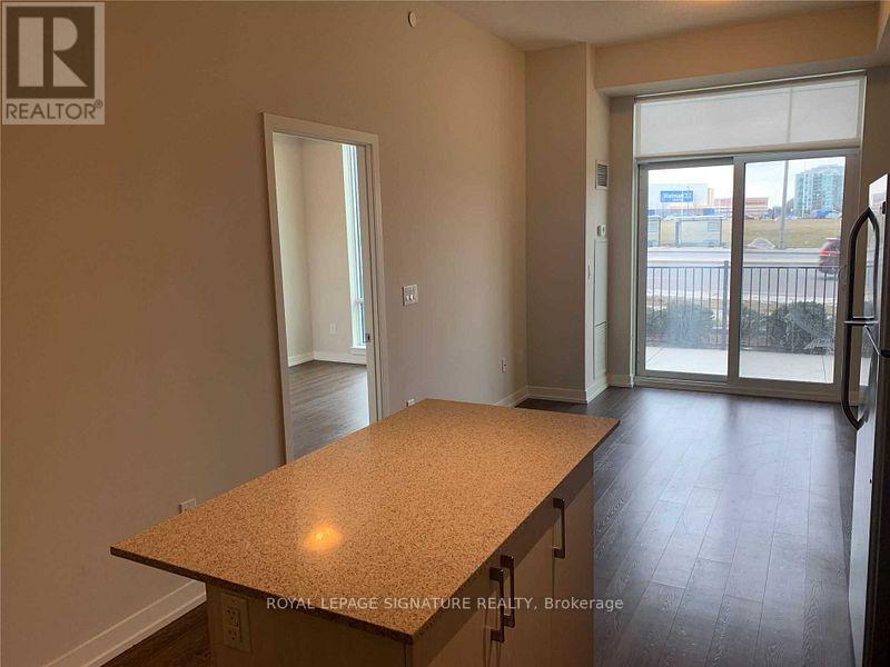 102 - 2550 Eglinton Avenue W, Mississauga, Ontario  L5M 0Y2 - Photo 4 - W12752324