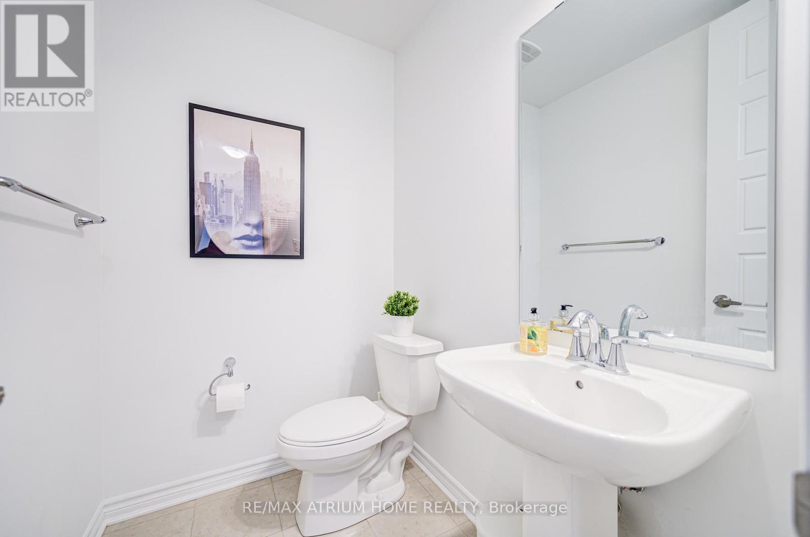 1377 William Halton Parkway, Oakville, Ontario  L6M 5N9 - Photo 13 - W12752340