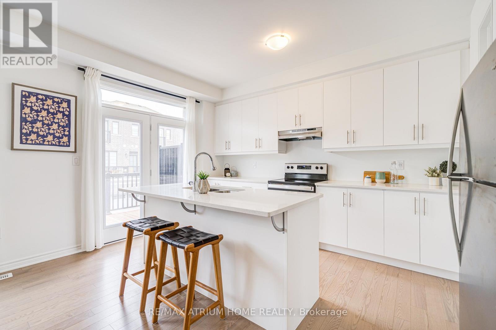 1377 William Halton Parkway, Oakville, Ontario  L6M 5N9 - Photo 19 - W12752340