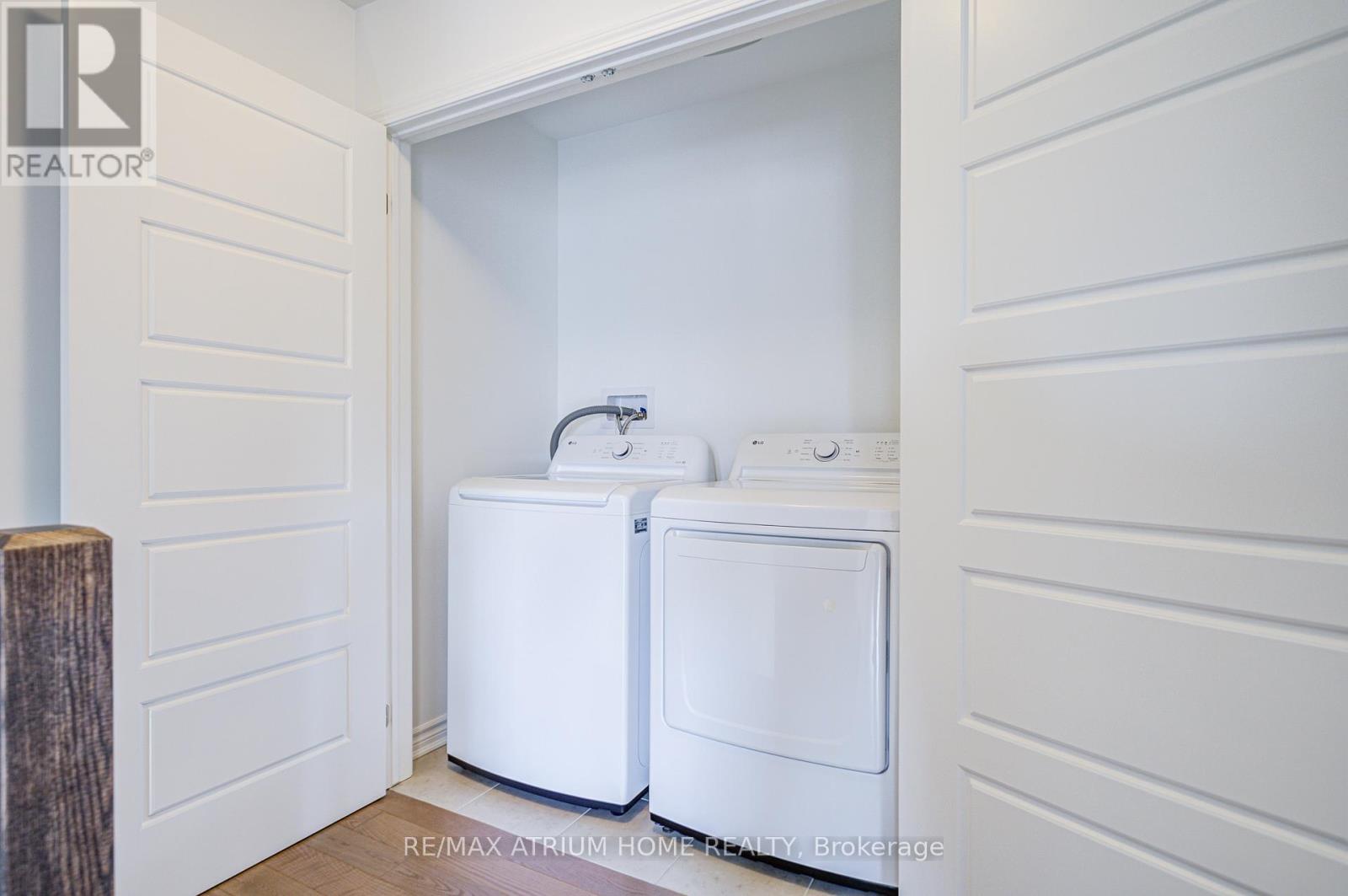 1377 William Halton Parkway, Oakville, Ontario  L6M 5N9 - Photo 28 - W12752340