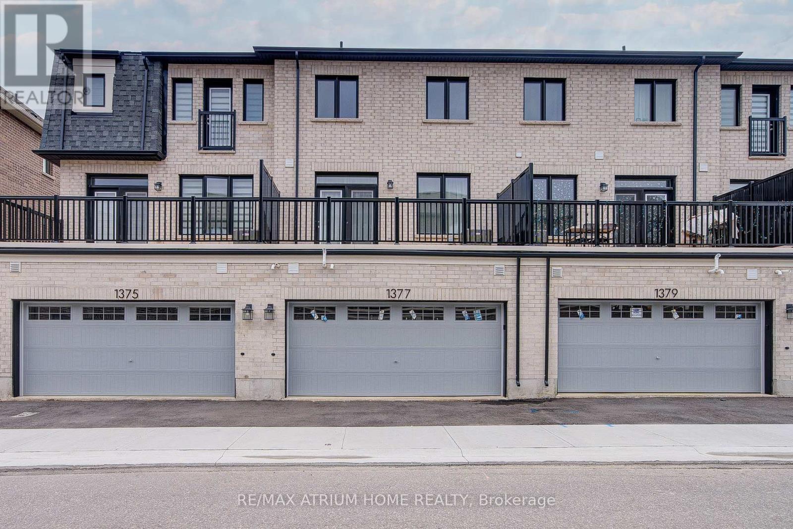 1377 William Halton Parkway, Oakville, Ontario  L6M 5N9 - Photo 40 - W12752340