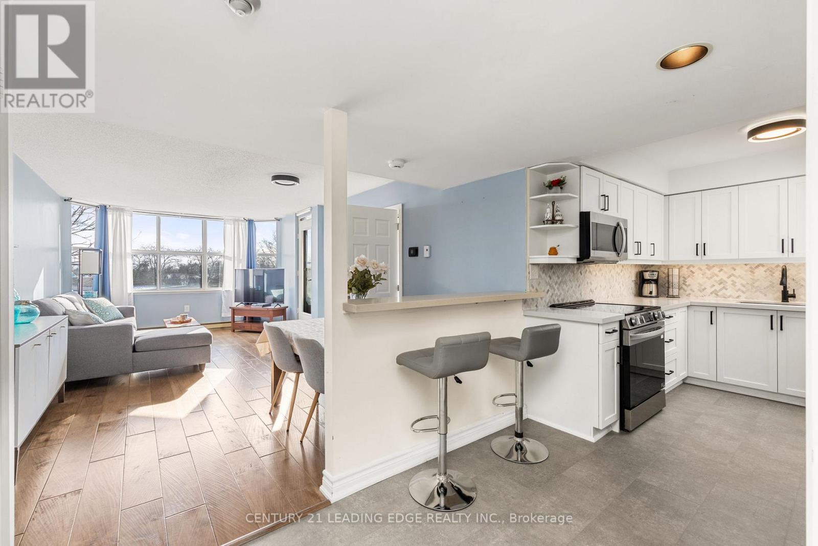 206 - 2199 SIXTH LINE, Oakville, Ontario