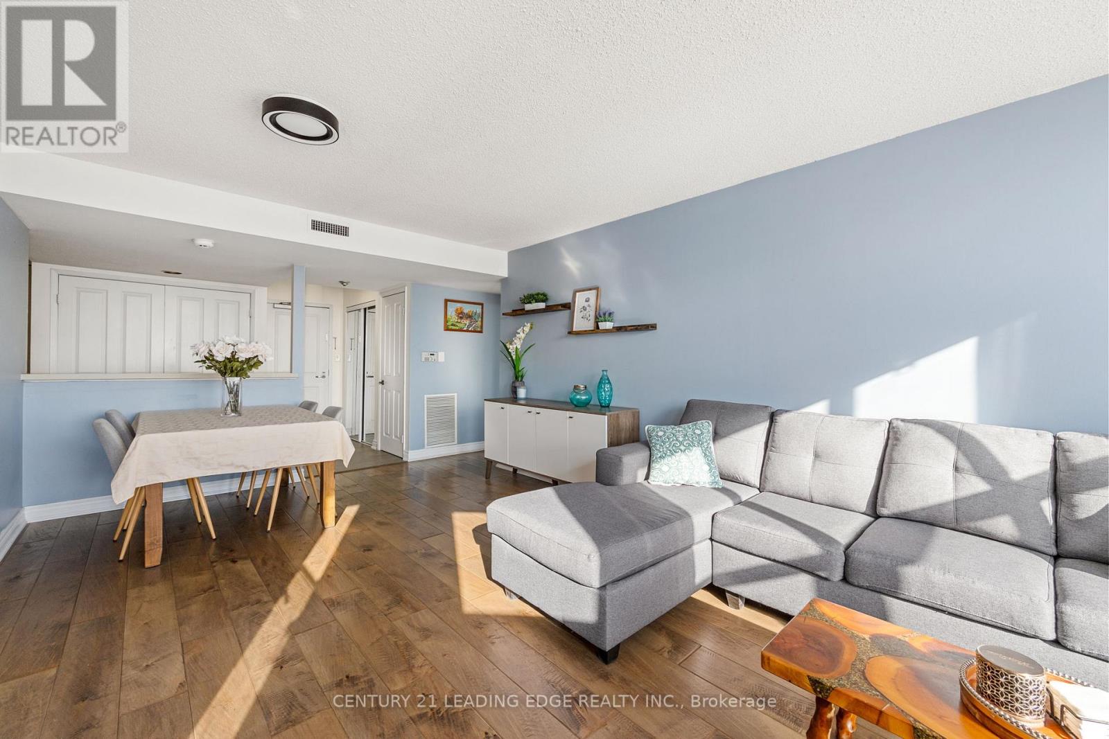 206 - 2199 Sixth Line, Oakville, Ontario  L6H 5V3 - Photo 11 - W12752364