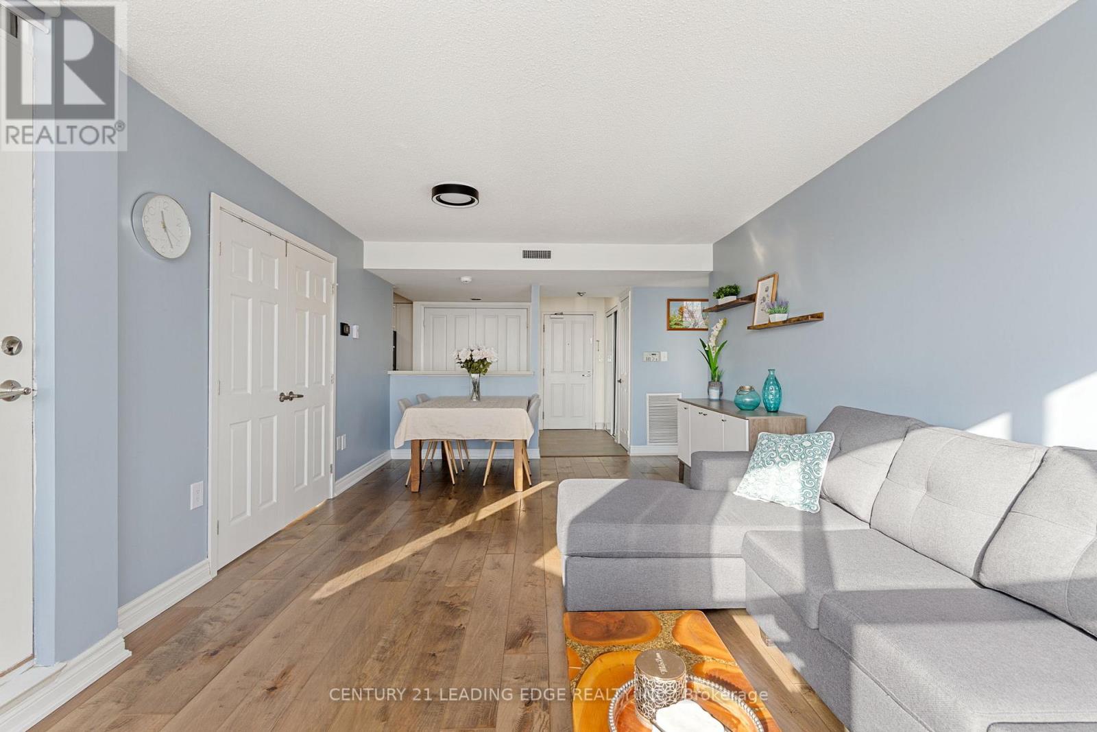 206 - 2199 Sixth Line, Oakville, Ontario  L6H 5V3 - Photo 12 - W12752364