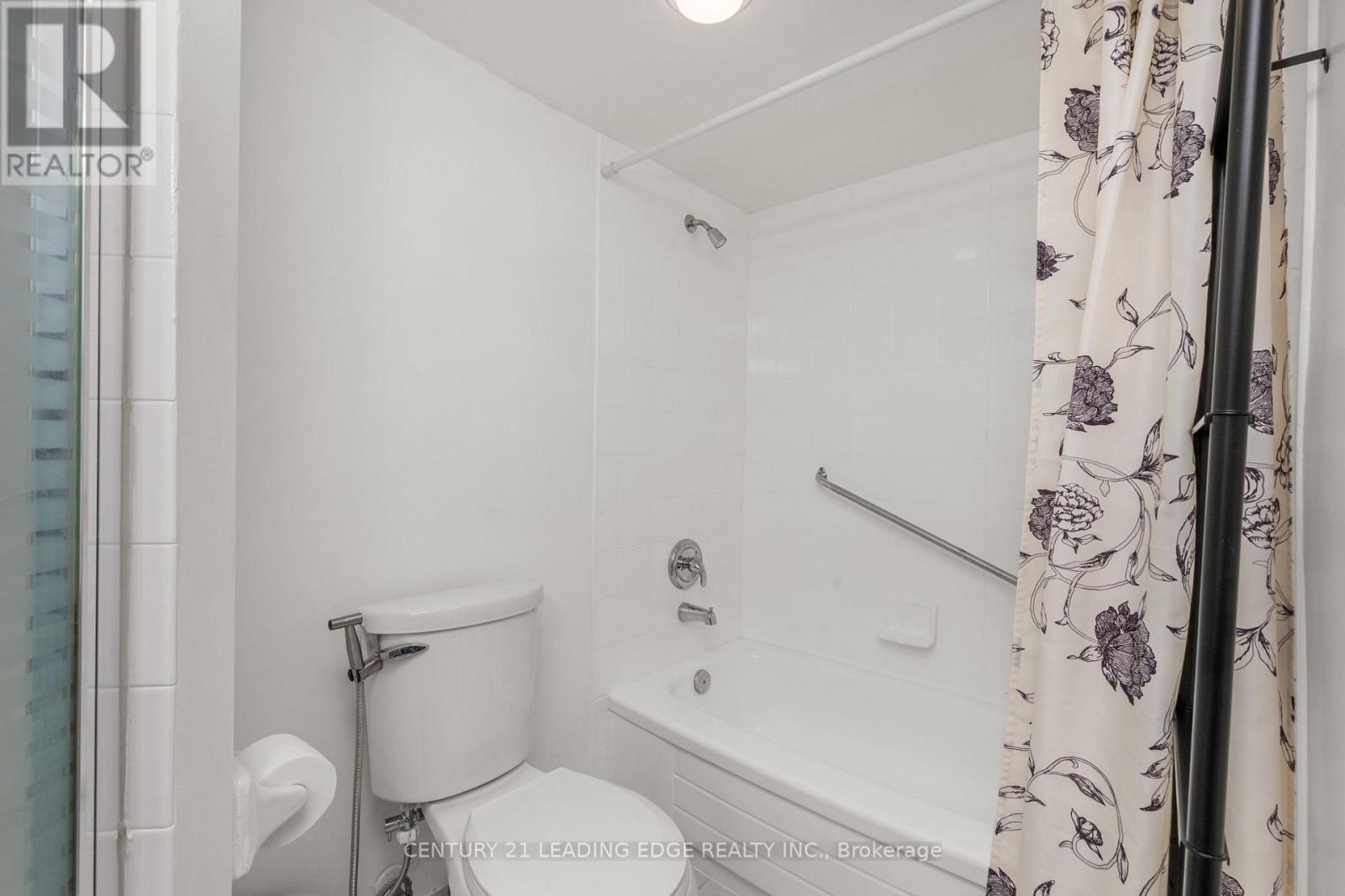 206 - 2199 Sixth Line, Oakville, Ontario  L6H 5V3 - Photo 24 - W12752364