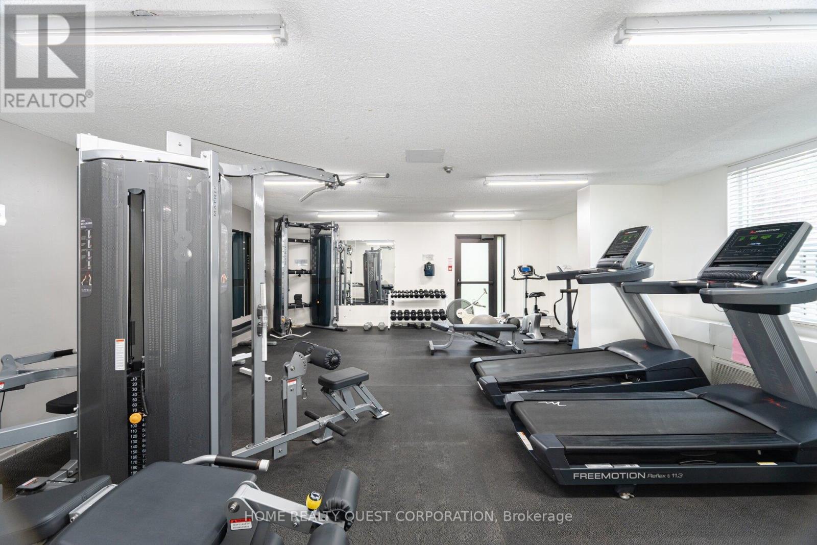 1804 - 966 Inverhouse Drive, Mississauga, Ontario  L5J 4B6 - Photo 39 - W12752380