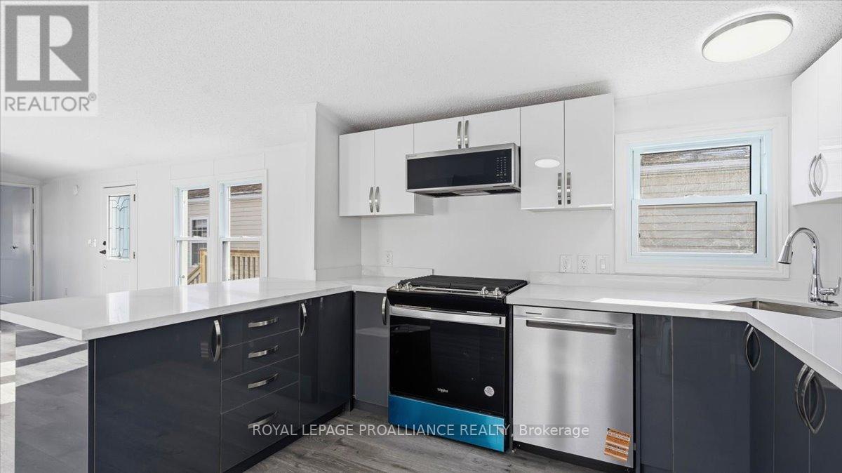 21 - 311 Dundas Street E, Quinte West (Trenton Ward), Ontario  K8V 1M1 - Photo 9 - X12752428