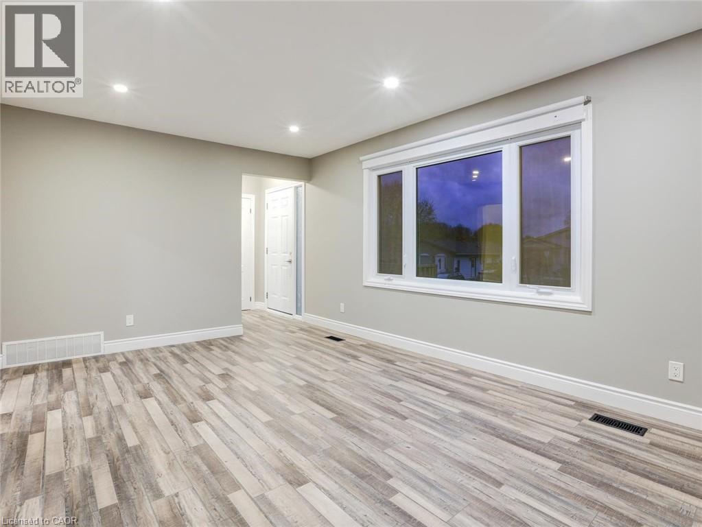 55 Silver Aspen Crescent, Kitchener, Ontario  N2N 1H5 - Photo 7 - 40802511