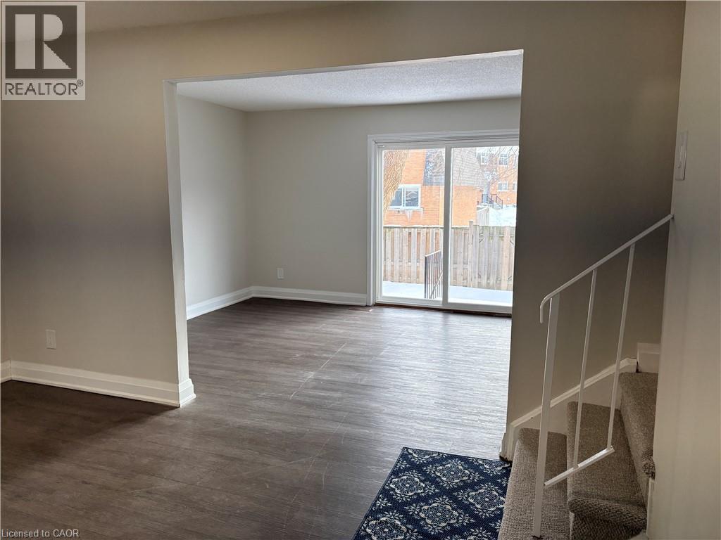 77 Tindale Court Unit# 10, Hamilton, Ontario  L8K 5M8 - Photo 4 - 40802484