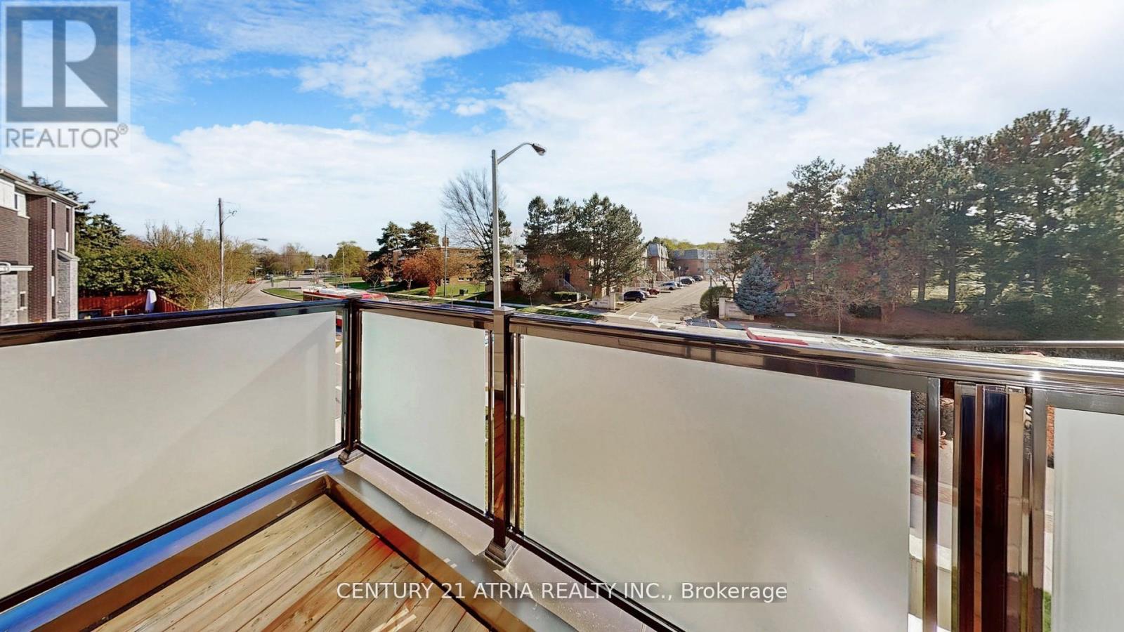 205 The Donway East, Toronto, Ontario  M3B 0B4 - Photo 46 - C12752308