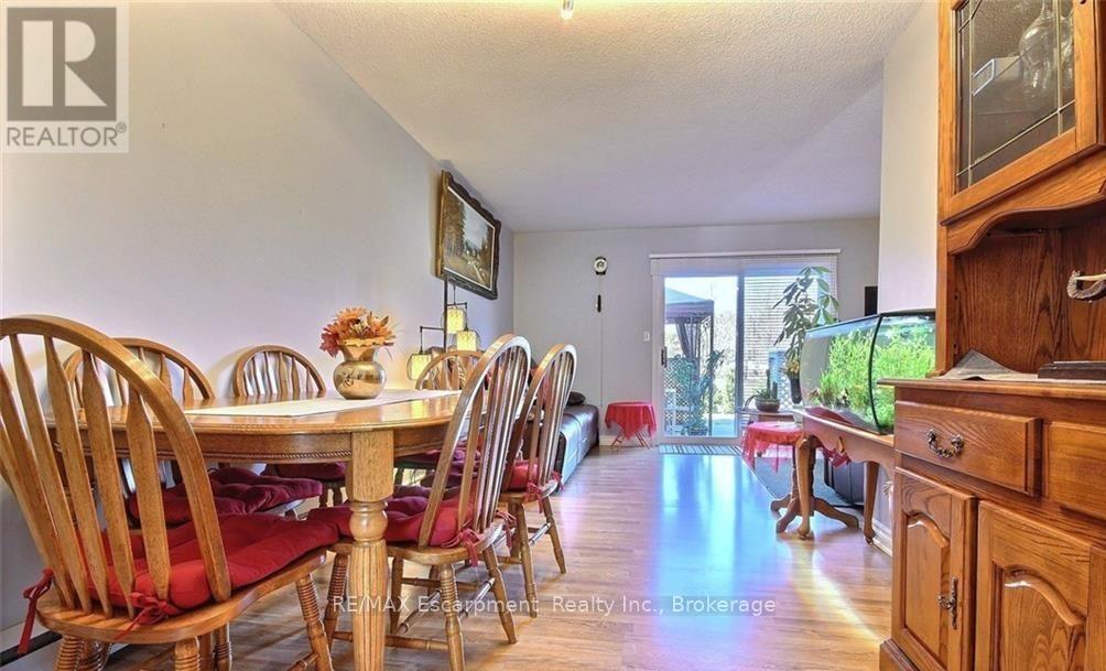 6 - 38 Elma Street, St. Catharines, Ontario  L2N 6Z3 - Photo 9 - X12748012