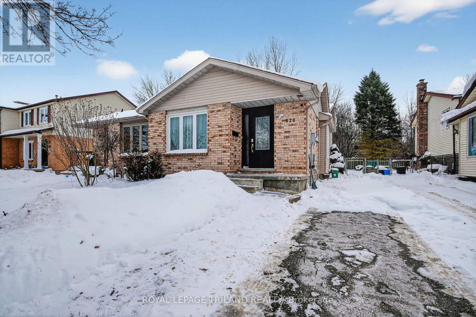 328 CONWAY DRIVE, London South, Ontario