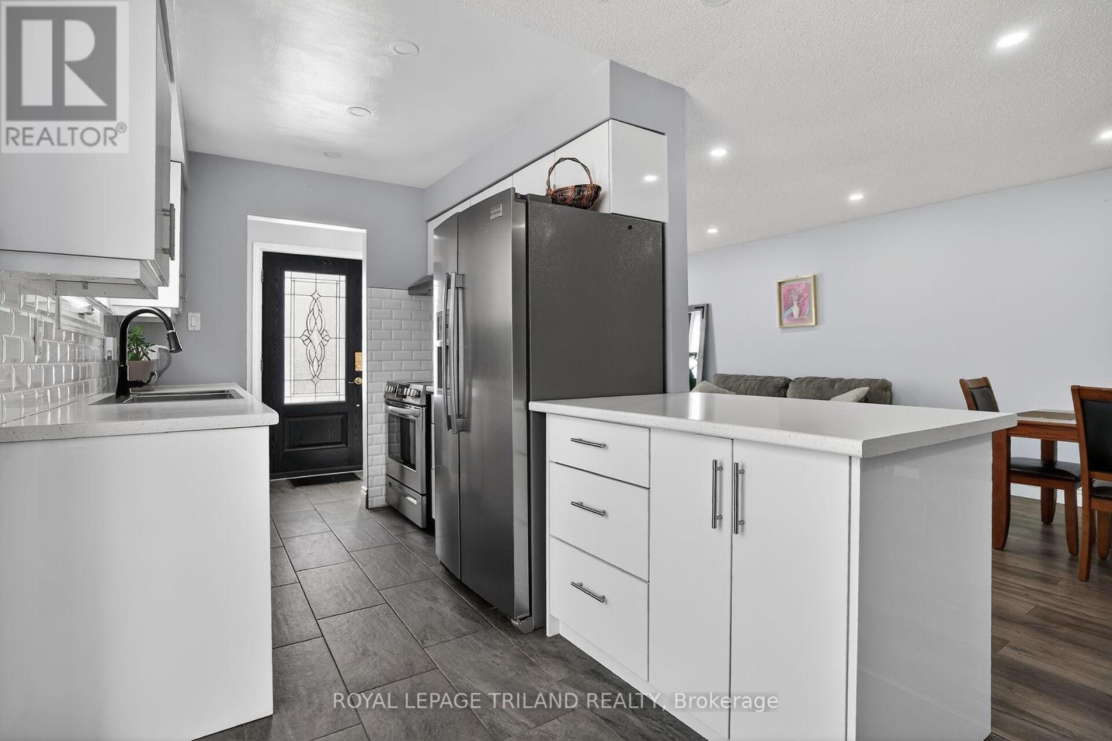 328 Conway Drive, London South, Ontario  N6E 3J9 - Photo 13 - X12752430