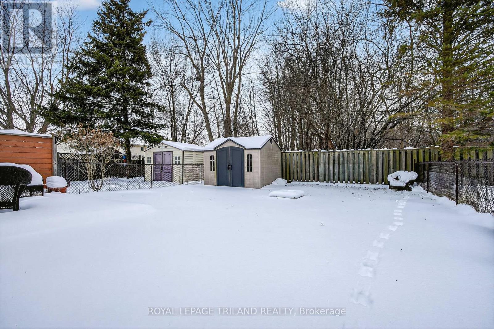 328 Conway Drive, London South, Ontario  N6E 3J9 - Photo 5 - X12752430