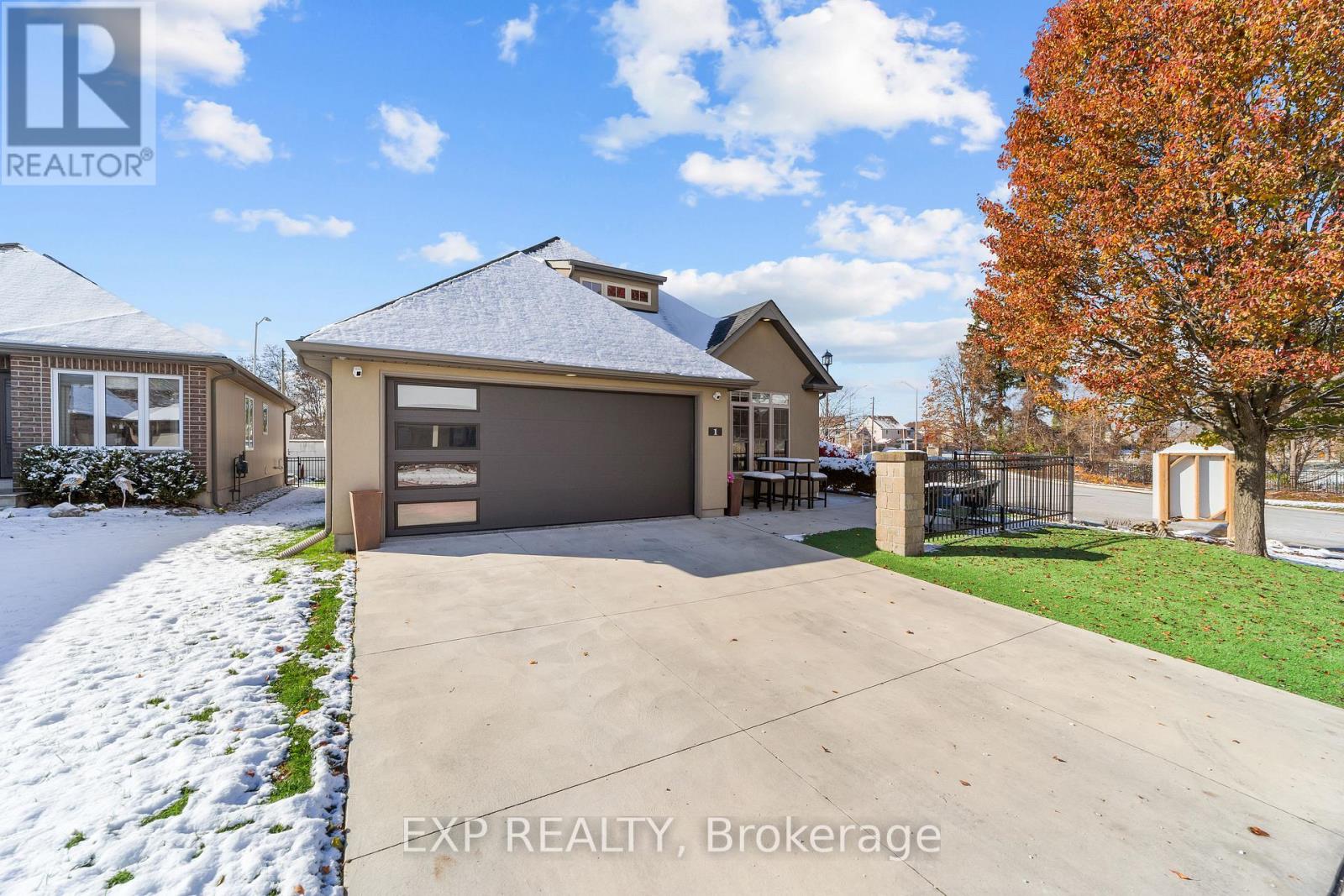 1 - 1430 Highbury Avenue N, London East (East D), Ontario  N5Y 6M4 - Photo 2 - X12752512