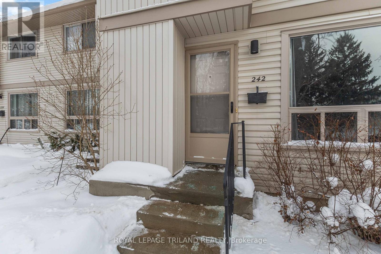 12 - 242 Monmore Road, London North, Ontario  N6G 3B4 - Photo 5 - X12752556