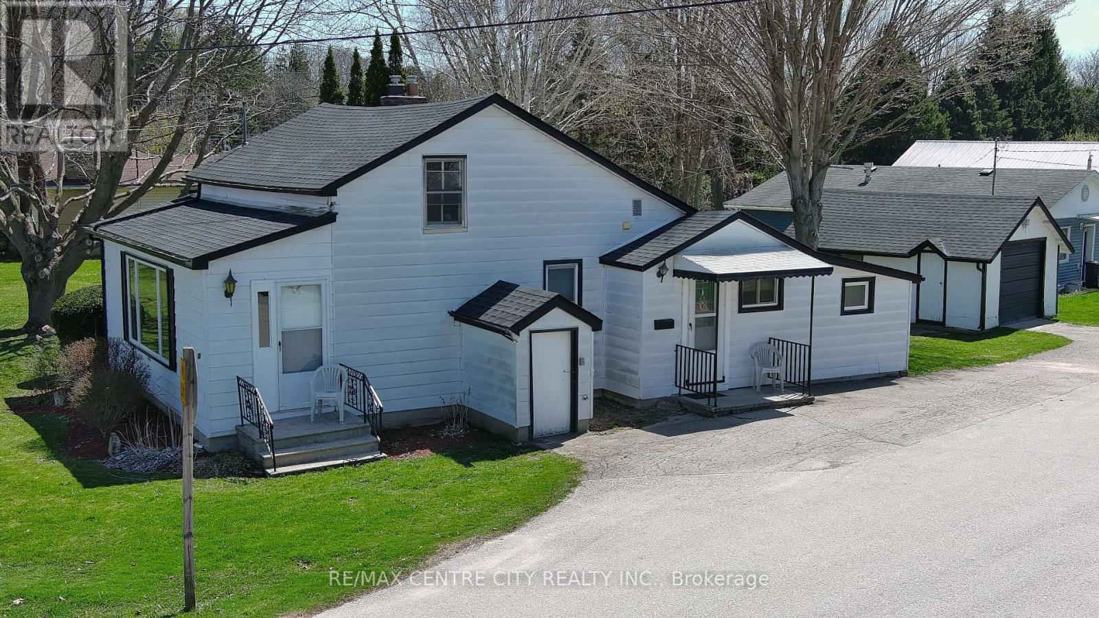 358 Warren Street, Central Elgin, Ontario  N5L 1B5 - Photo 32 - X12752666