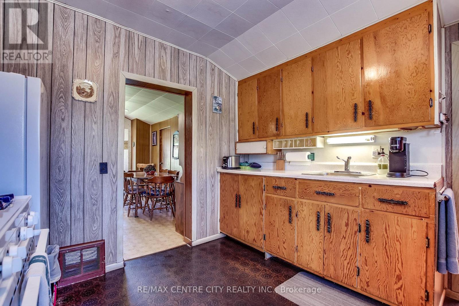 358 Warren Street, Central Elgin, Ontario  N5L 1B5 - Photo 9 - X12752666