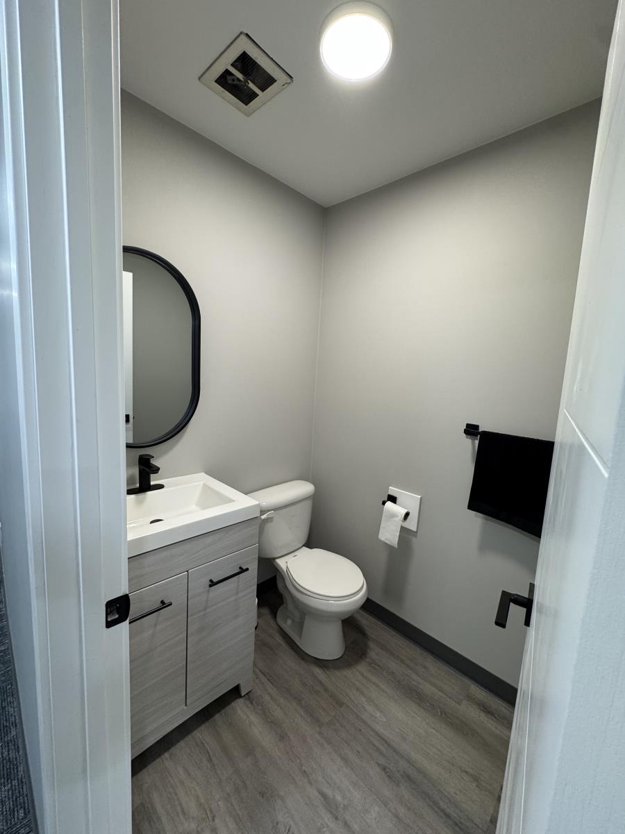 7823  127 Avenue, Edmonton, Alberta  T5C 1R9 - Photo 6 - 44150146