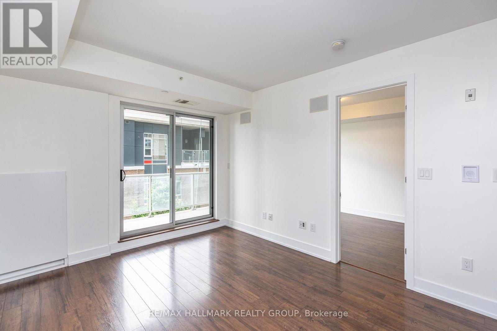 403 - 100 Champagne Avenue S, Ottawa, Ontario  K1S 4P4 - Photo 11 - X12752584