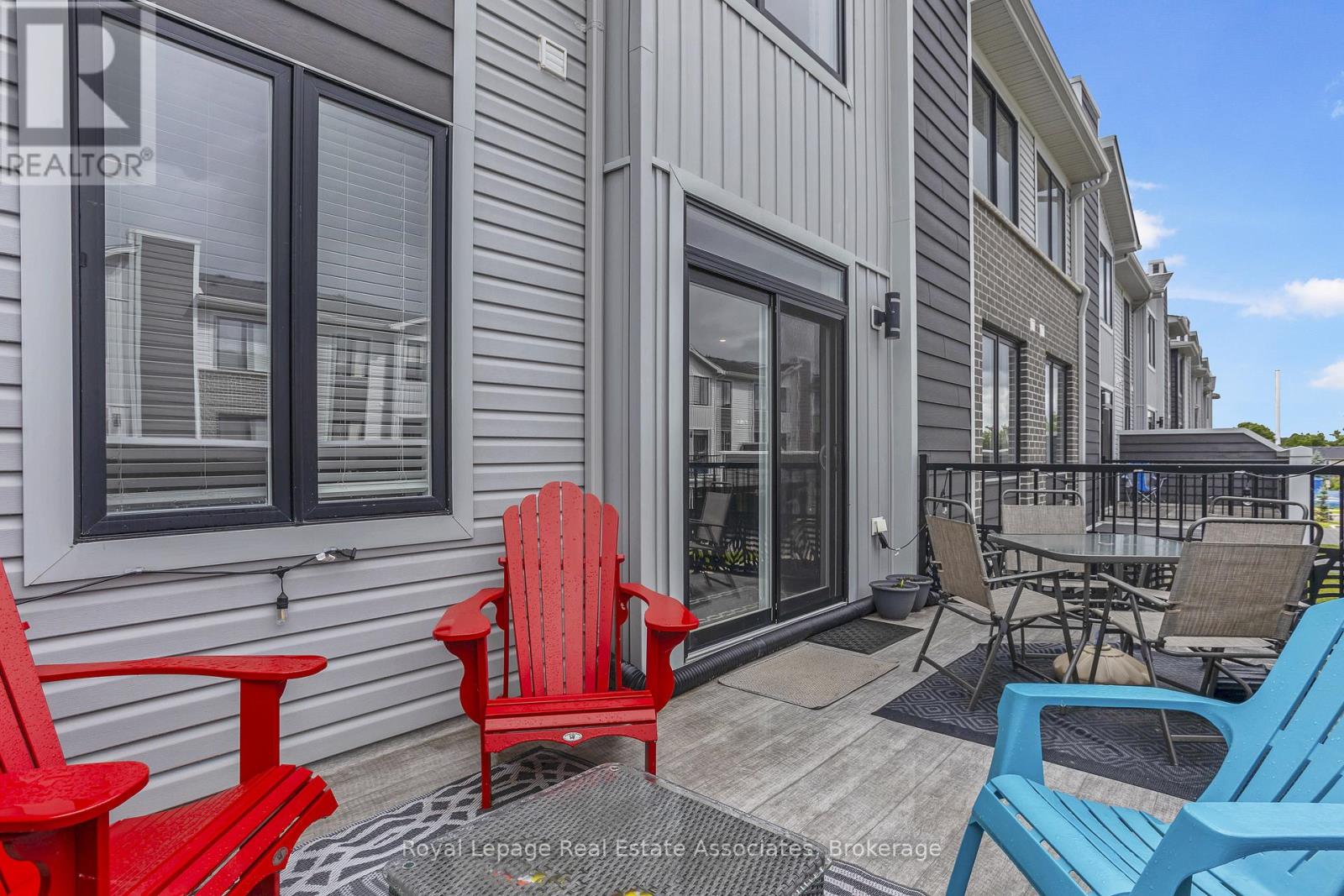 16 - 177 Edgevalley Road, London East, Ontario  N5V 0C5 - Photo 39 - X12752272