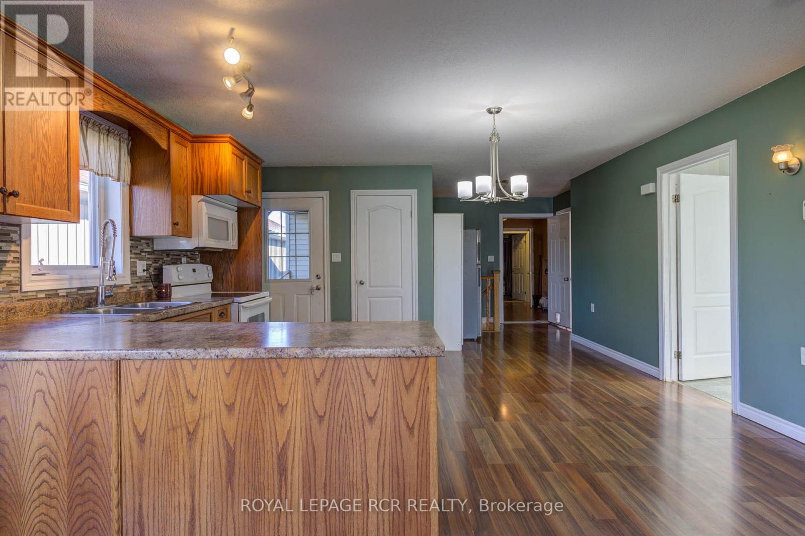 44 Geddes Street W, Minto, Ontario  N0G 1M0 - Photo 32 - X12752300