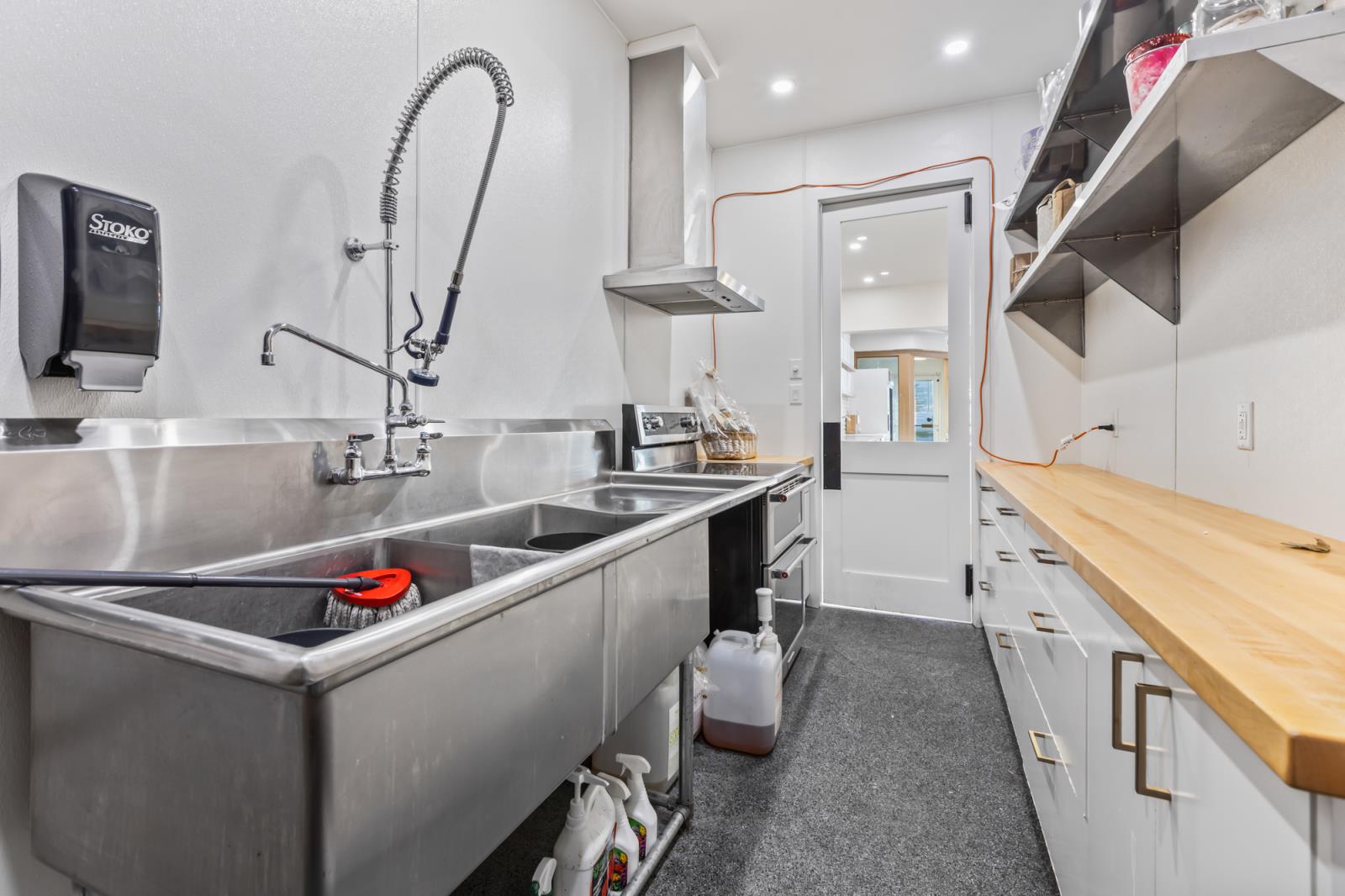 17  Boudreau Road, St. Albert, Alberta  T9N 7K5 - Photo 8 - 44193889