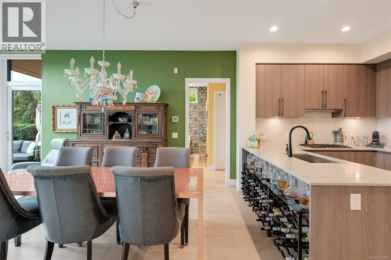 107 1216 Carlisle Ave, Esquimalt, British Columbia  V9A 0H5 - Photo 11 - 1025022