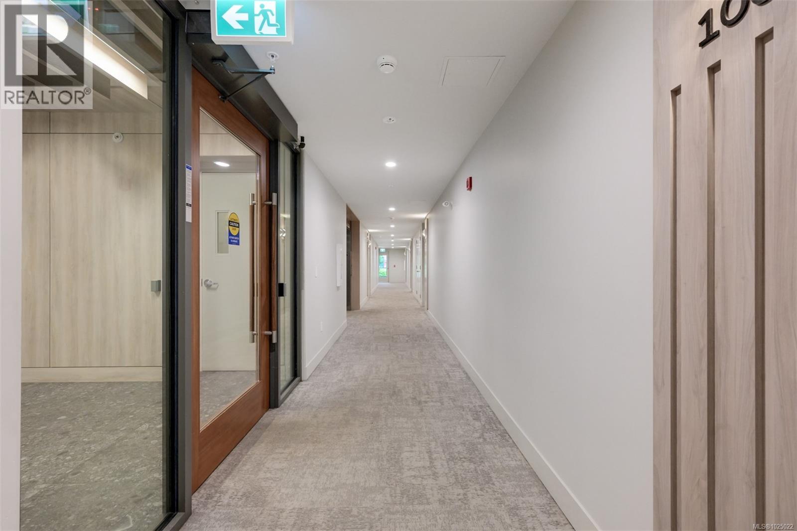 107 1216 Carlisle Ave, Esquimalt, British Columbia  V9A 0H5 - Photo 32 - 1025022