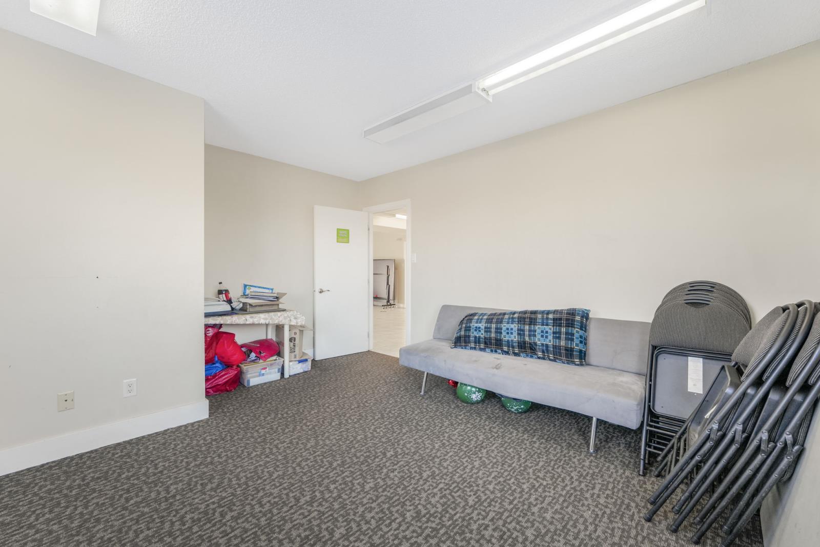 8711  82 Avenue Nw, Edmonton, Alberta  T6C 0Y9 - Photo 51 - 44194111