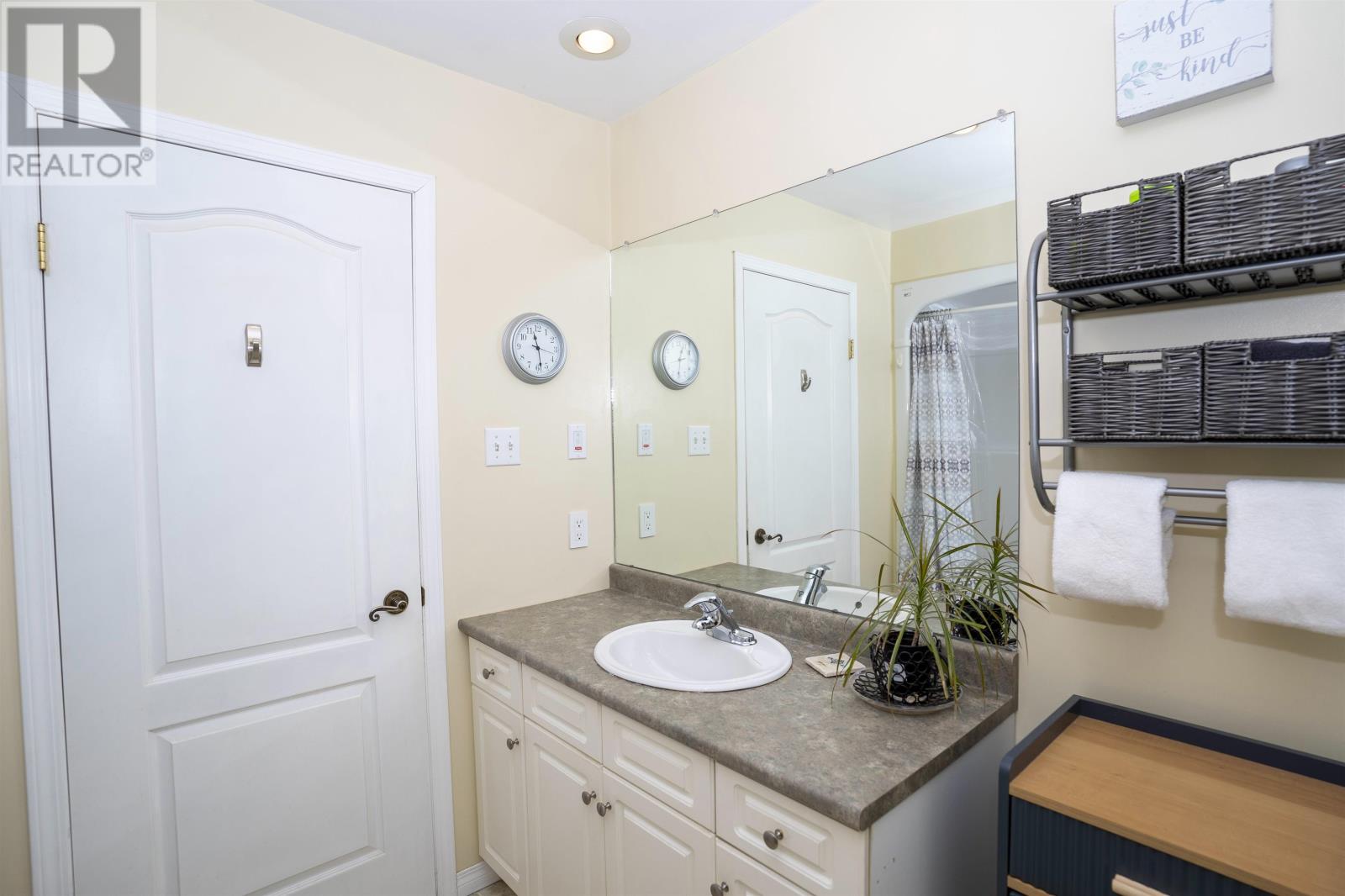 281 Caribou Cres, Thunder Bay, Ontario  P7C 5Z5 - Photo 25 - TB2600152